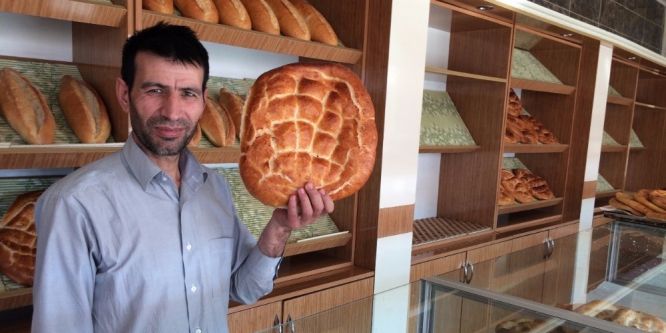 Bu fırında Ramazan pidesi 1 lira 50 kuruş