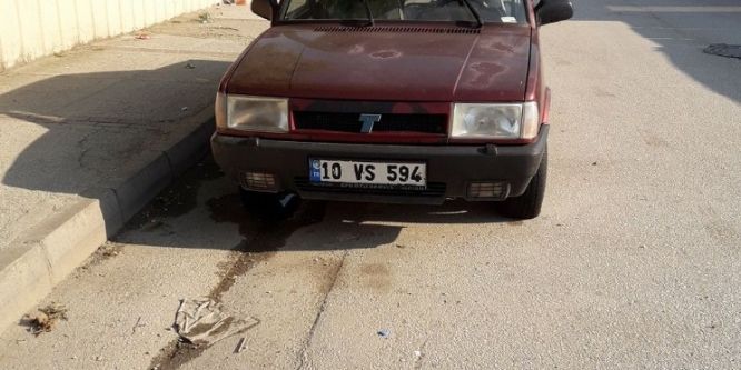 Çalınan arabasını sosyal medya sayesinde buldu