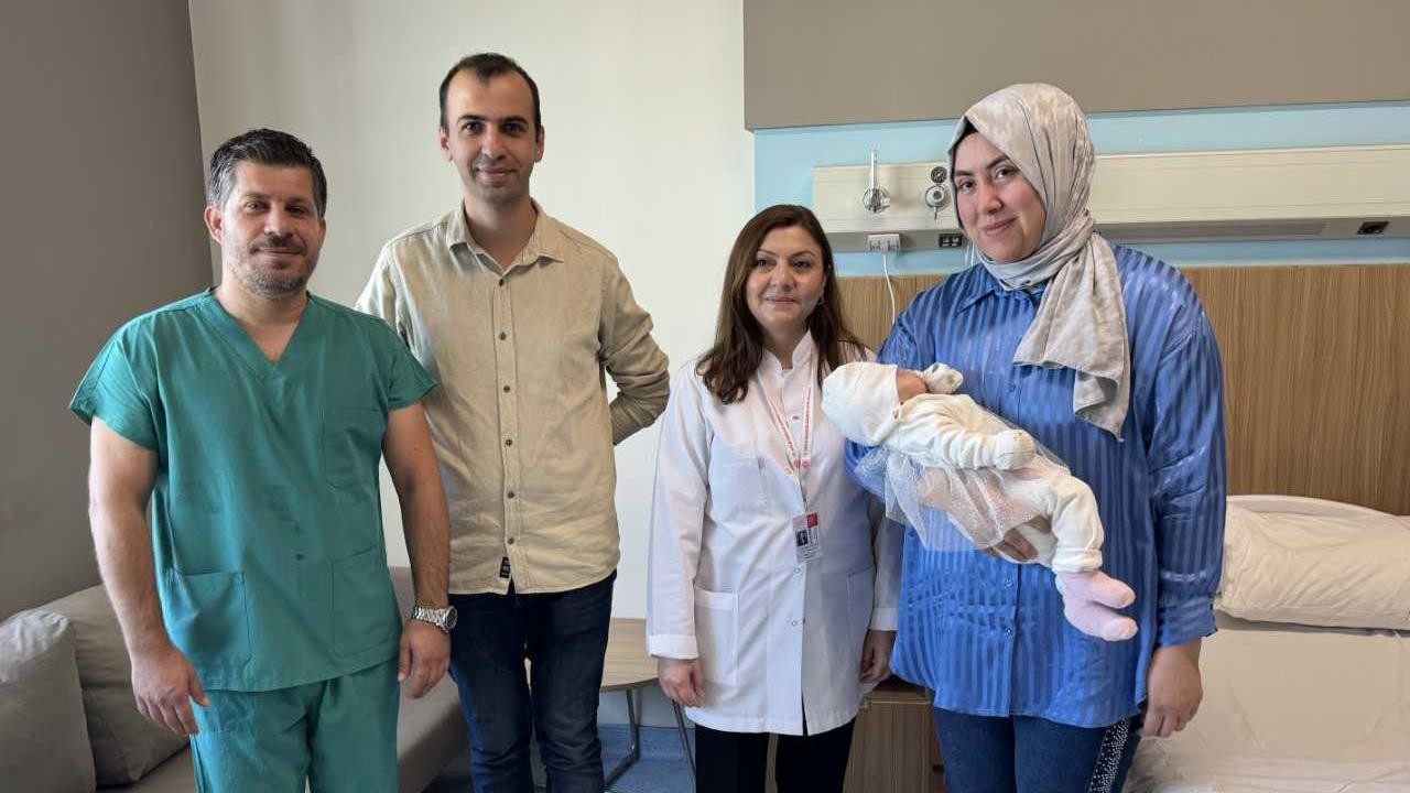 Bebeğe kıkırdak dokusundan 