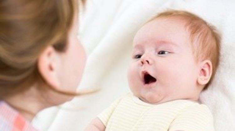 Bebeğinizin konuşmasını istiyorsanız 