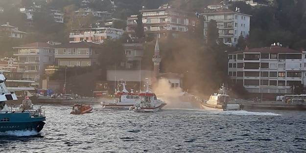 Bebek açıklarında teknede yangın