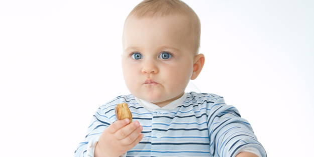 Bebek bisküvisinde en önemli kriter doğal ve yeterli besini barındırması