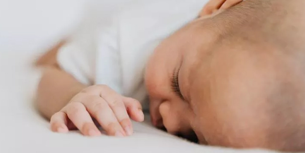 Bebekler neden aniden ölüyor? Ani bebek ölümü sendromu nedir ve ne zaman yaşanır?