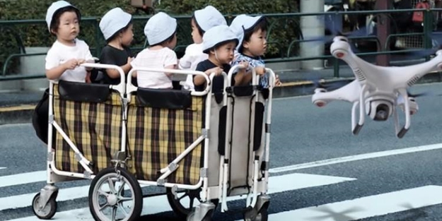 Bebekler robotlara emanet!
