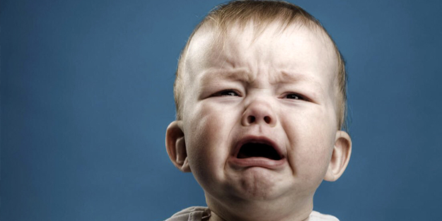 Bebeklerin niçin ağladığını bulan cihaz icat edildi