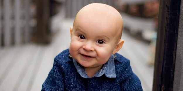 Bebeklerin saçını kazıtmayın! Yanlış biliyoruz!