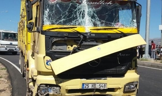 Bingöl’de trafik kazası: 2 yaralı