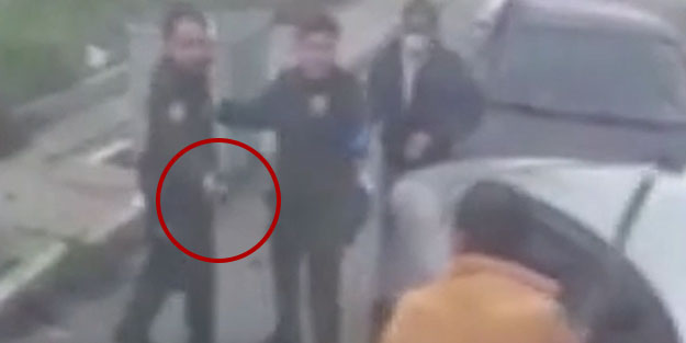 Bekçi, sopayla saldıran kişiyi vurdu