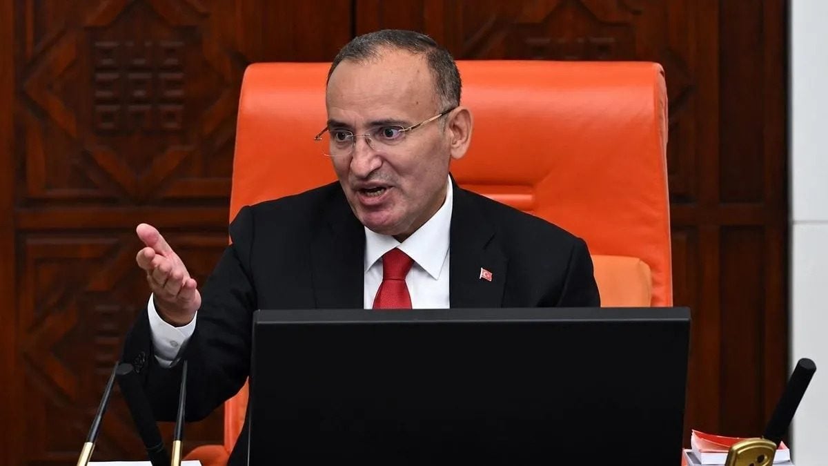 Bekir Bozdağ istifa etti! AK Parti yeni TBMM Başkanvekili seçecek