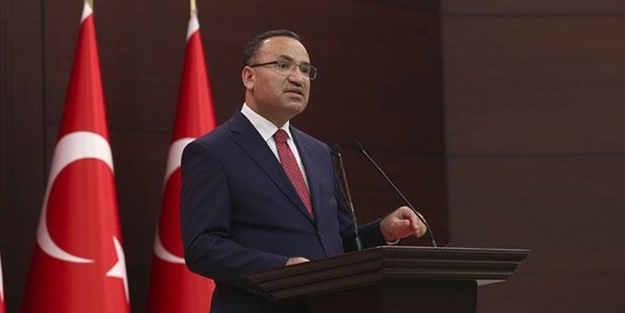 Bekir Bozdağ'dan muhaliflere ve ağababalarına ayar