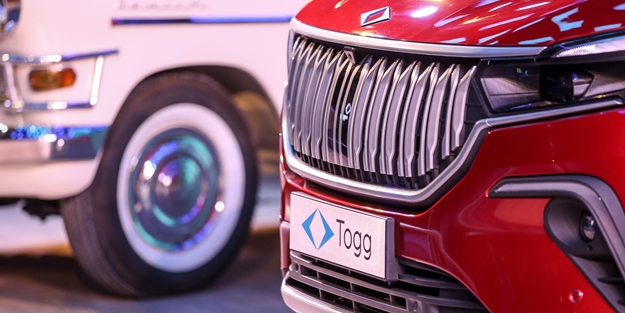 Beklenen an sonunda geldi... Togg T10X'in ilk sahipleri belli oldu!