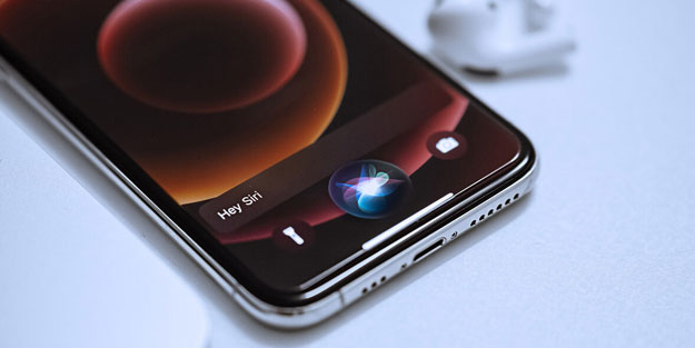 Beklenen birleşme geldi! Apple yapay zeka bombasını patlattı