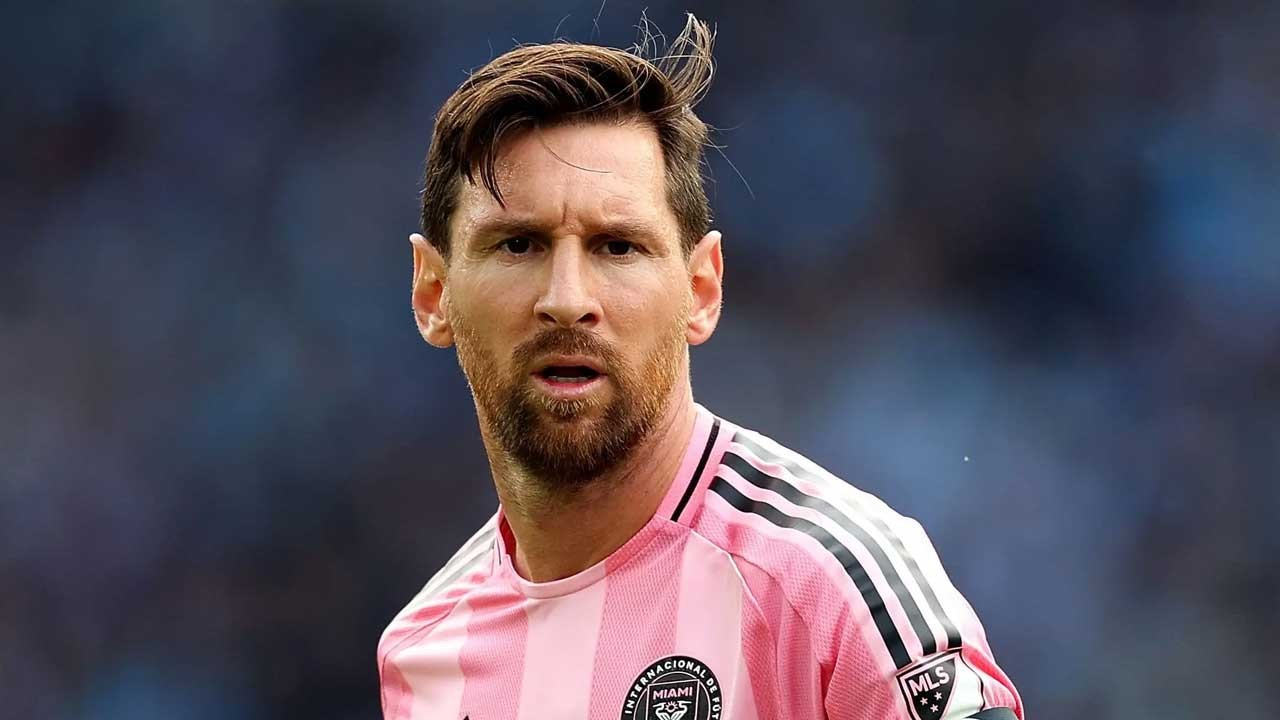 Beklenen imza atıldı! Messi Inter Miami’de kalıyor