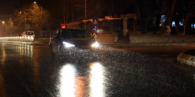 Beklenen kar yağışı başladı