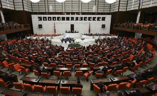 Beklenen oldu! 38 vekil CHP'den ayrıldı