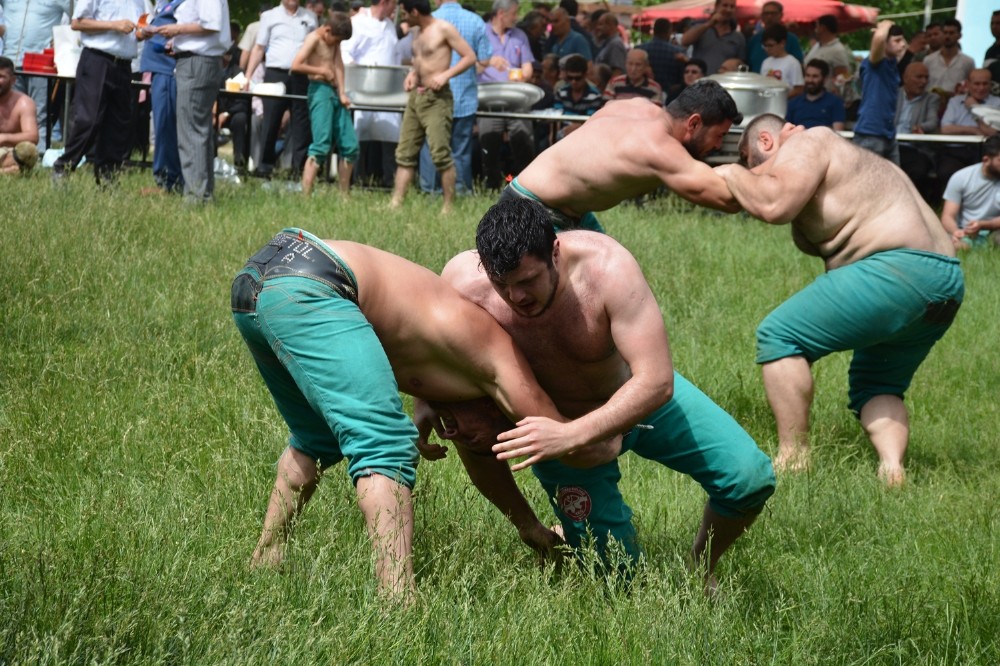 Bektaşağa Panayırı başladı 