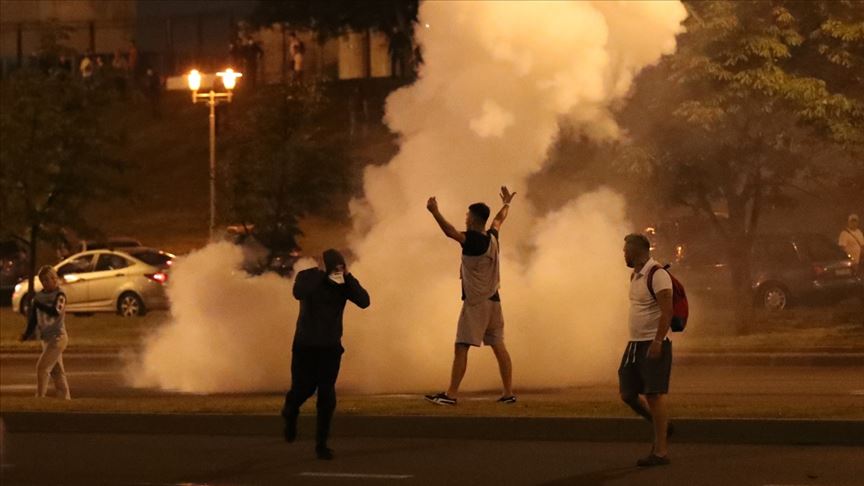 Belarus’taki protesto gösterilerinde bir kişi hayatını kaybetti