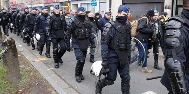 Belçika karıştı! Polis TOMA ile müdahale ediyor