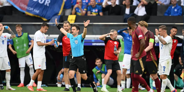 Belçika VAR'a takıldı! Gülen taraf Slovakya oldu