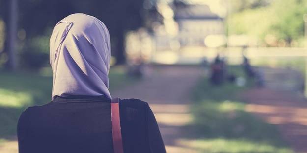 Belçika'da başörtüsü karşıtı iş ilanı! Yayından kaldırıldı