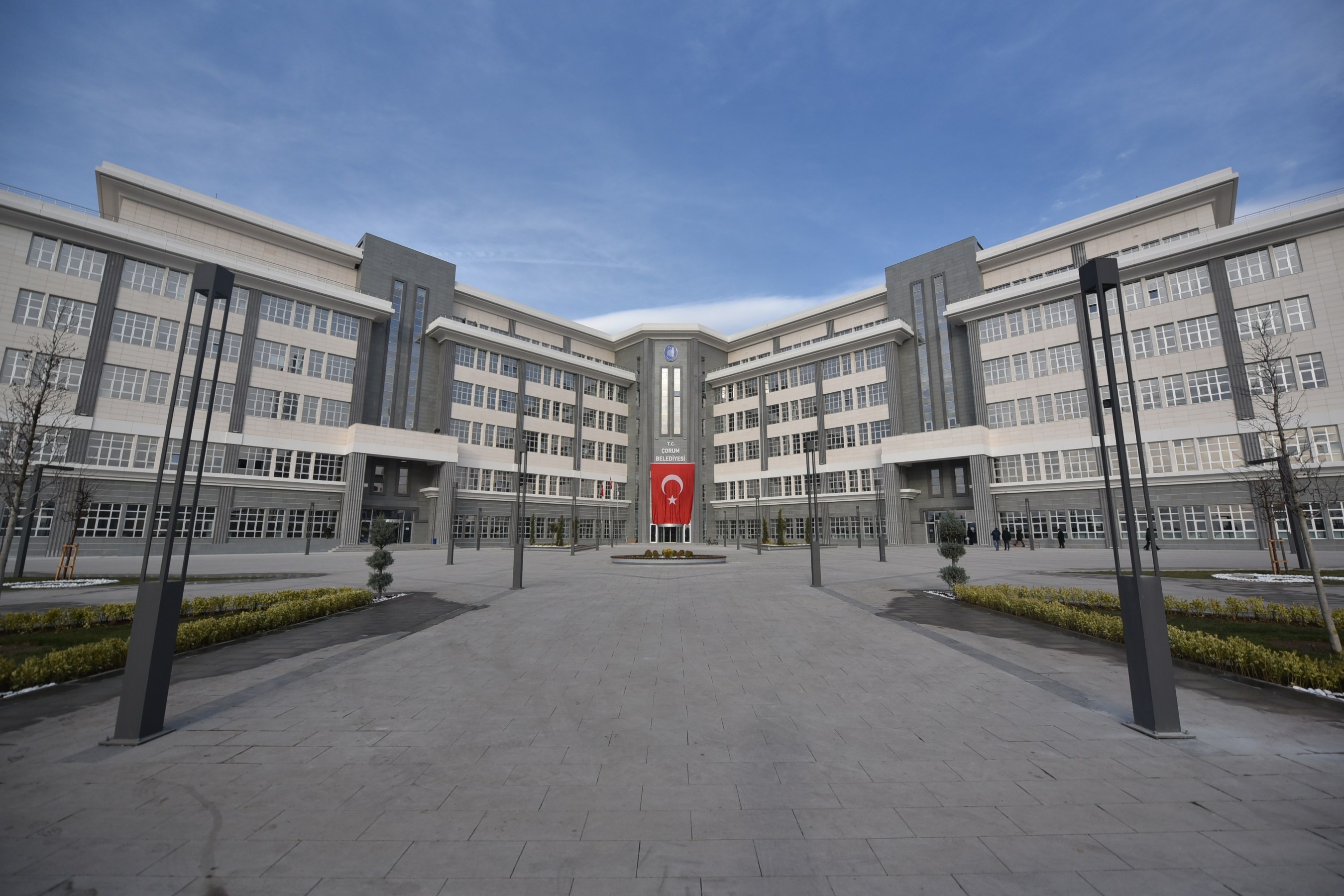 Belediye 6 Milyon 87 Bin TL Kırtasiye Yardımı Yaptı