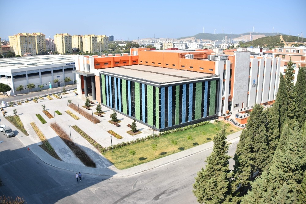 Belediye atölyesinden gençlik merkezine 