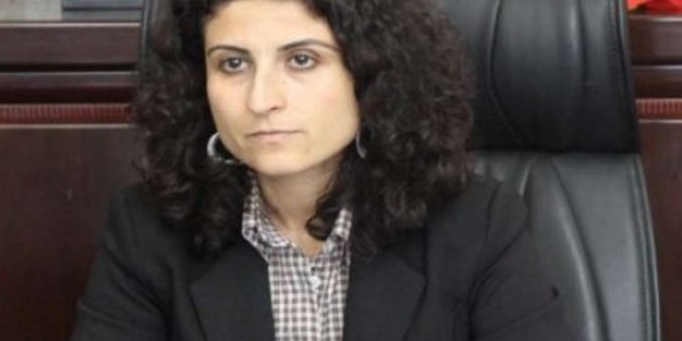 Belediye başkanı görevden alındı