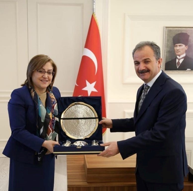 Belediye Başkanı Kılınç, Başkan Şahin’i ziyaret etti 
