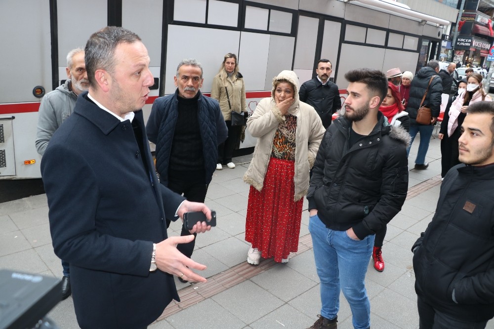 Belediye başkanı sokağa çıkan halkı böyle uyardı 