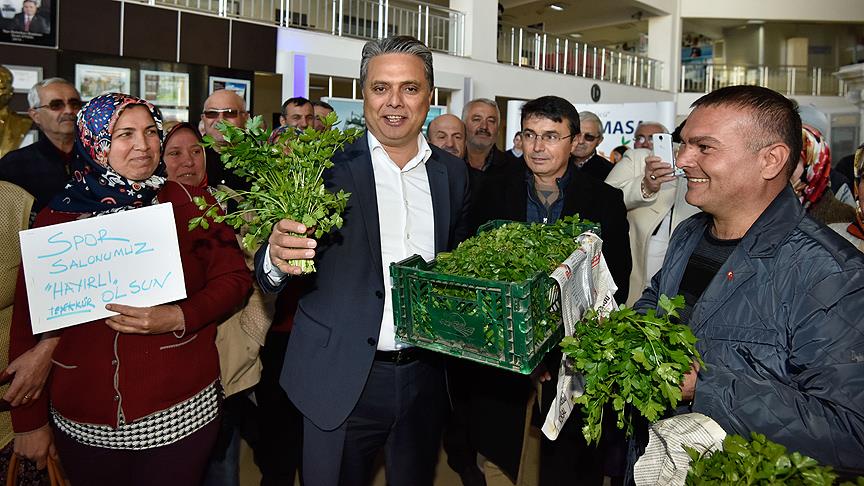 Belediye Başkanına maydanozlu teşekkür!
