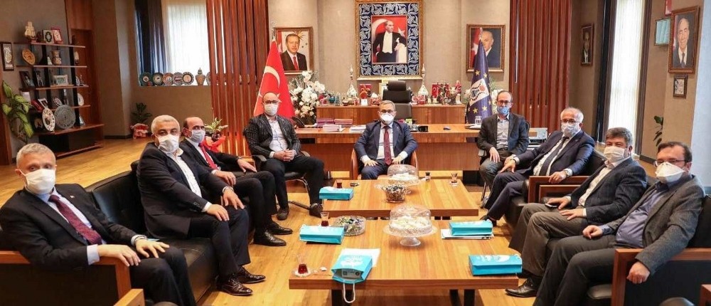 Belediye başkanları KÜKAB toplantısında bir araya geldi 