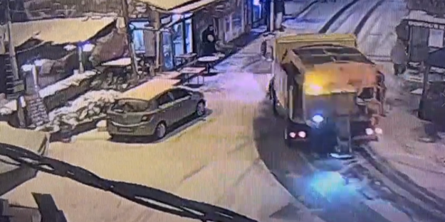 Ekrem'e özel kar küreme!