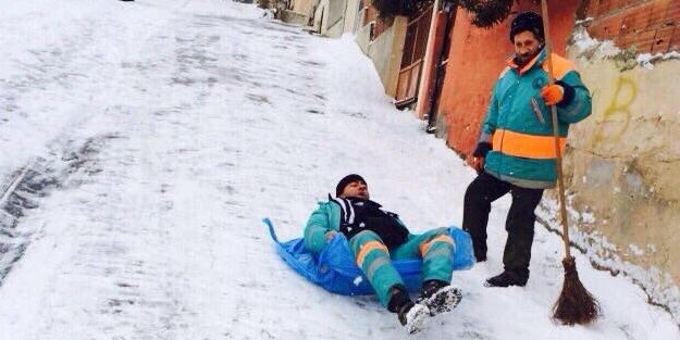 Belediye işçileri karın keyfini yaşadı