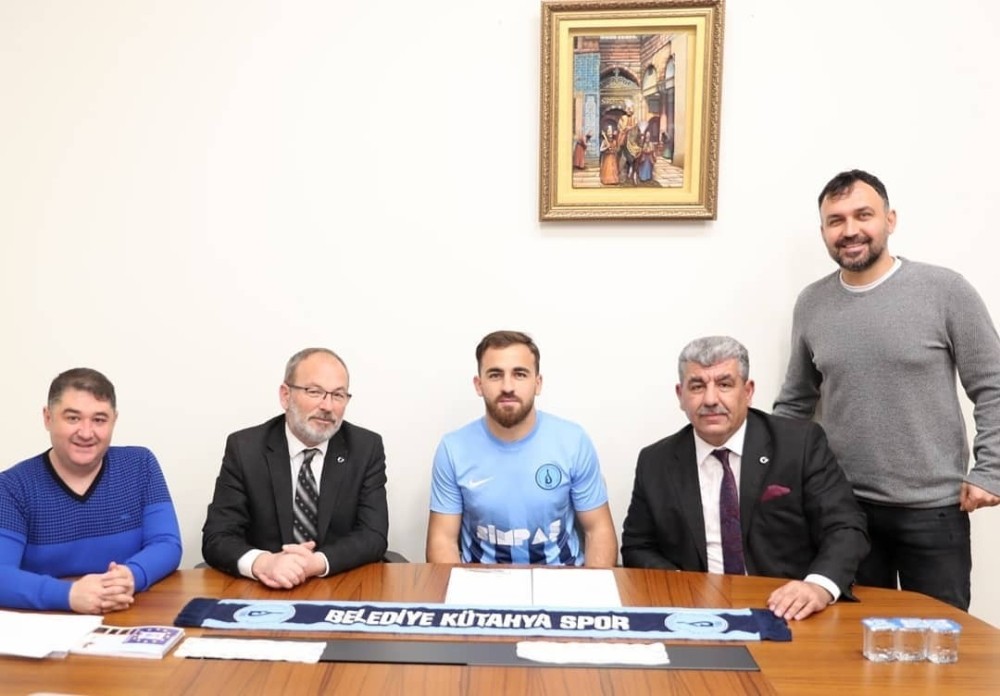 Belediye Kütahyaspor’a yeni kanat oyuncusu 