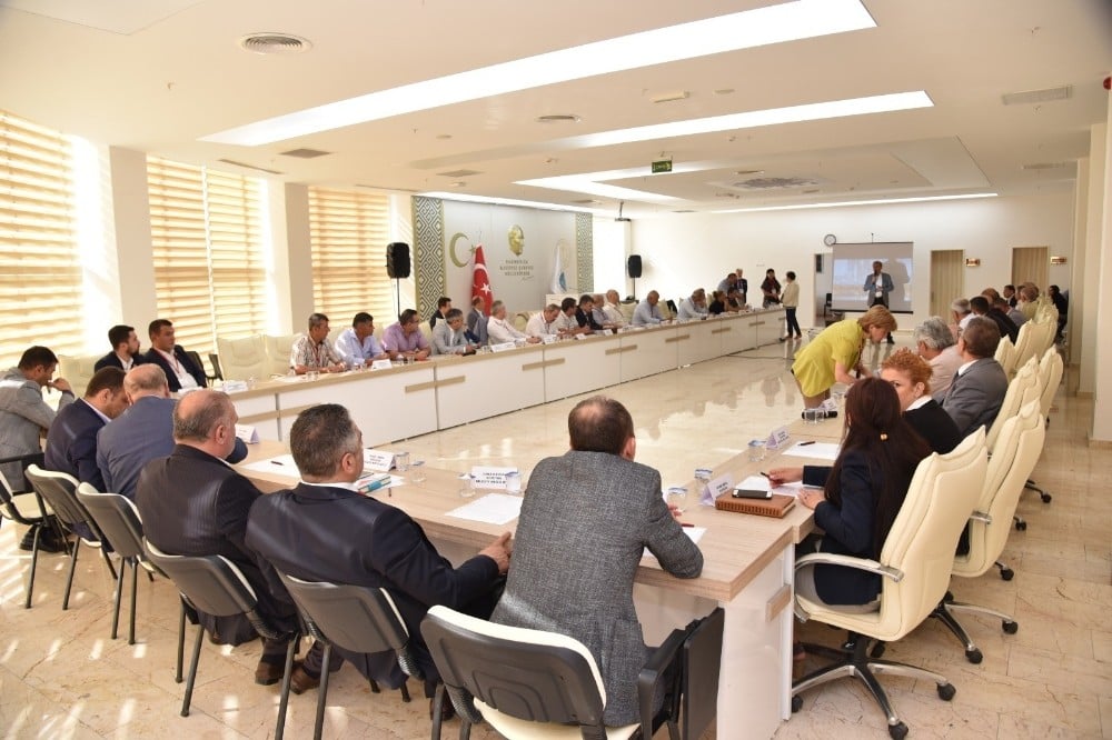 Belediye Meclis üyelerine 