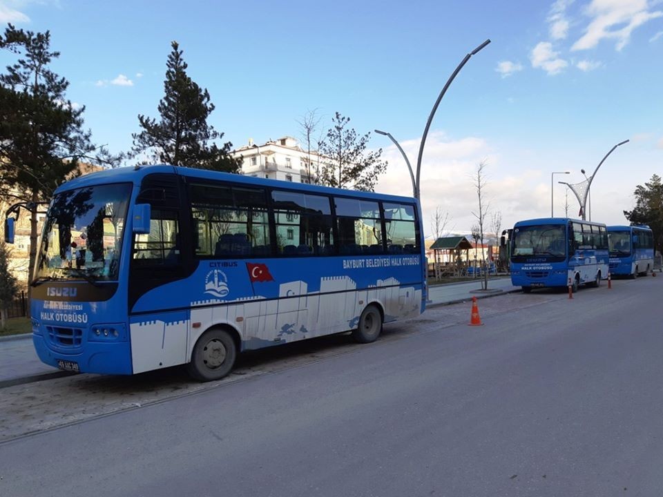 Belediye otobüsleri sağlık çalışanlarına ücretsiz oldu 