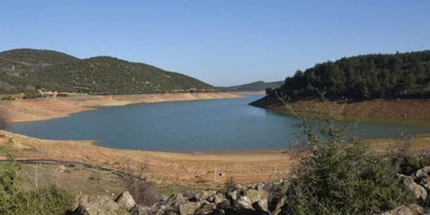 Belediye SMS'le uyardı: 45 günlük su kaldı!