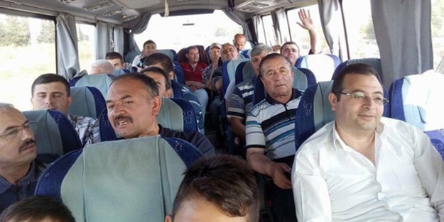 Belediyeyi bırakıp 5 yıldızlı tatile çıktılar!