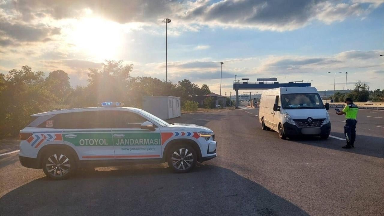 Belgesiz taşındığı tespit edildi! 156 küçükbaş hayvana el konuldu