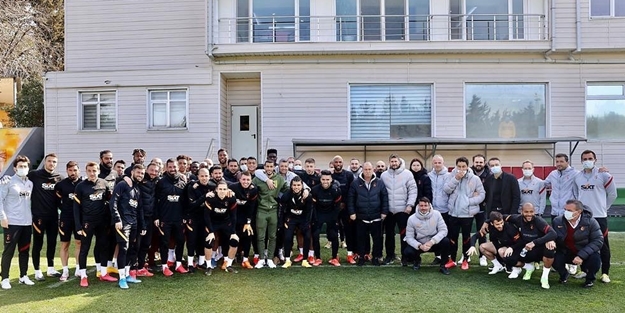 Belhanda'dan son mesaj: Sizleri asla unutmayacağım