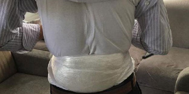 Beline bağladığı paketten uyuşturucu çıktı savunması şok etti