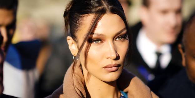 Bella Hadid'den Türkiye'ye destek mesajı: Dua ediyorum