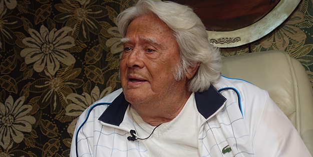 “Ben doktorum, akılcıyım... Ama duada akılcılık olmuyor”