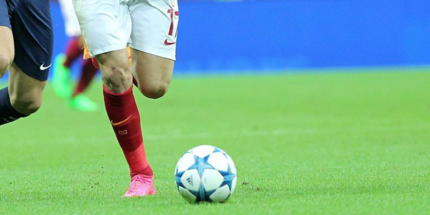 Benfica'dan, Aslan'a tarihi yenilgi!