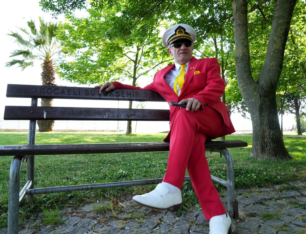 Beni gören dönüp bir daha bakıyor! İzmit'te sokakların stil ikonu