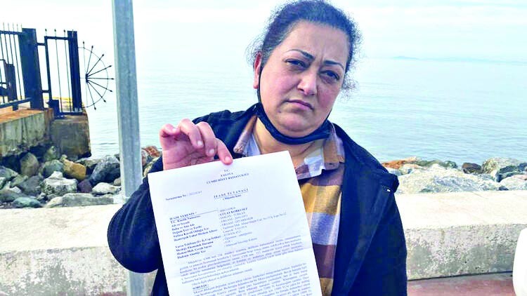 ‘Beni kimse dolandıramaz’ diyen öğretmenin, 3 seferde 27 bin lirasını çarptılar