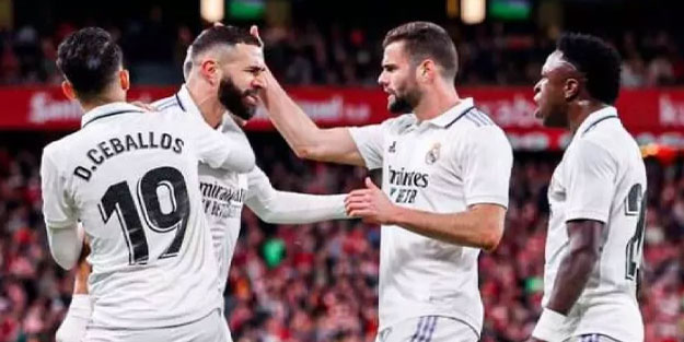 Benzema tarihe geçti