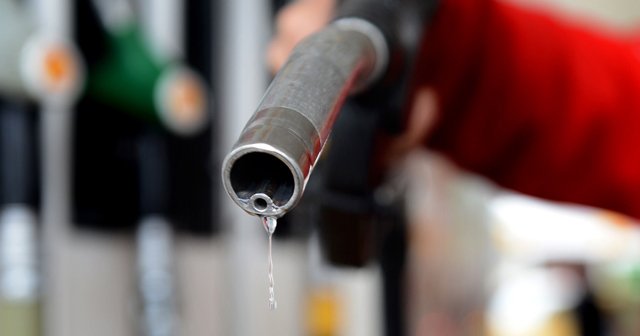 Benzin ve motorin fiyatlarına indirim geldi