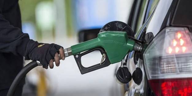 Benzin ve motorine büyük zam