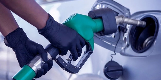 Benzin ve motorine indirim geliyor